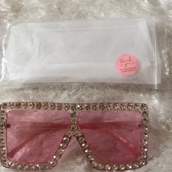 Sunglasses - Picture 3 of 3